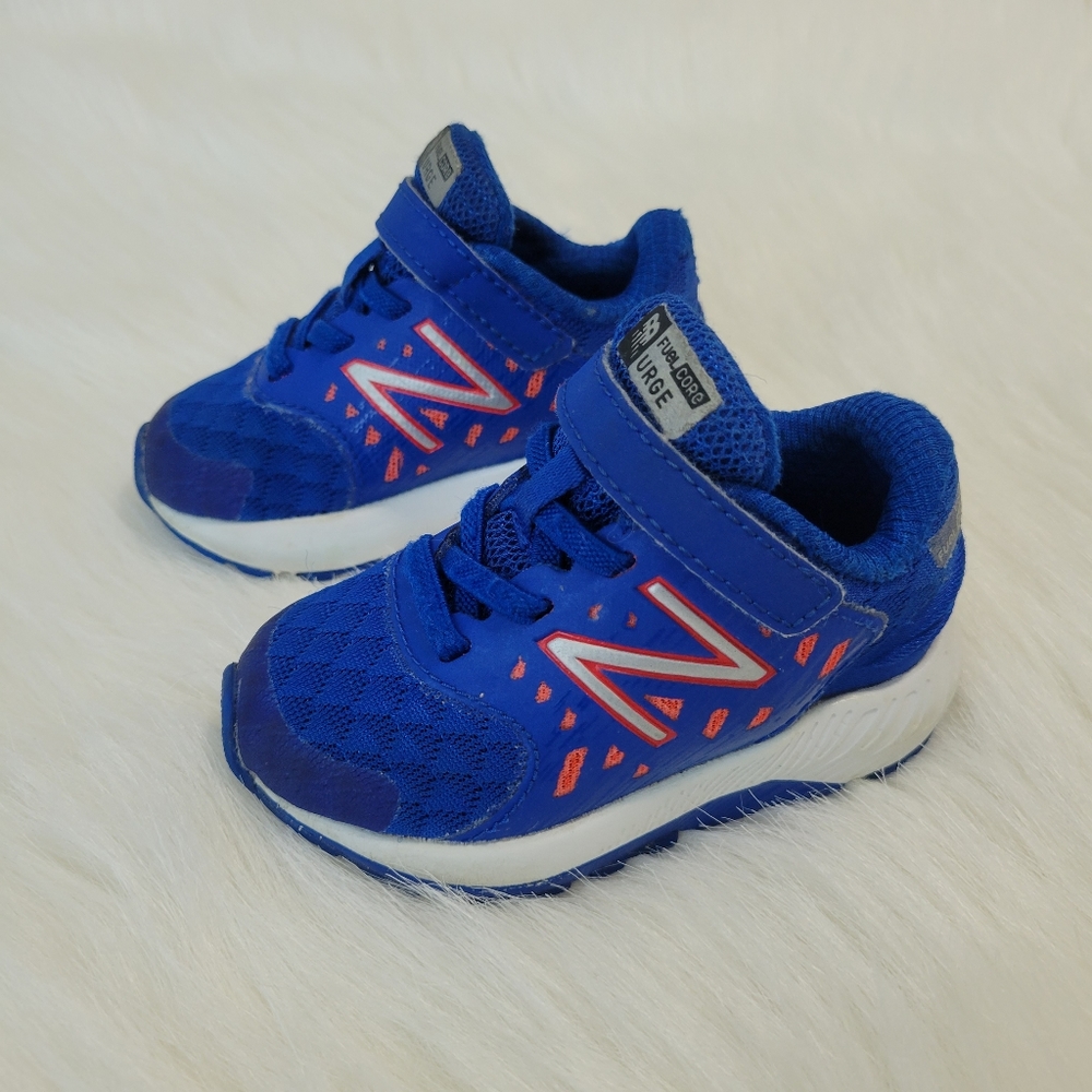 New Balance Fuel Core Urge Sneakers 4 EUC Blue/Red Velcro